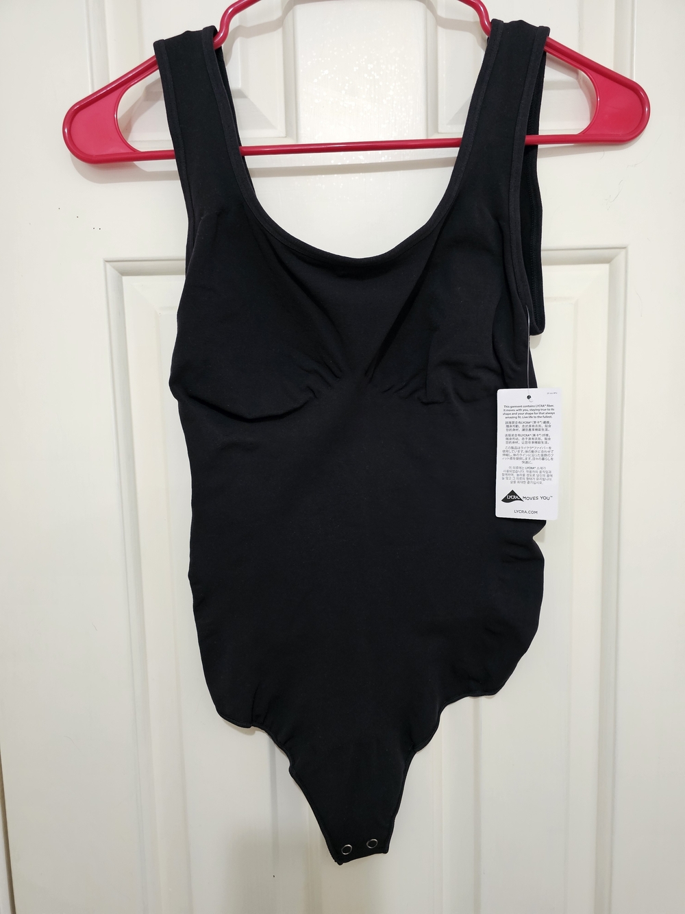 Black Women's Scoop Neck Bodysuit